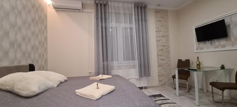 Rózsa Apartmanház Szeged Exterior foto